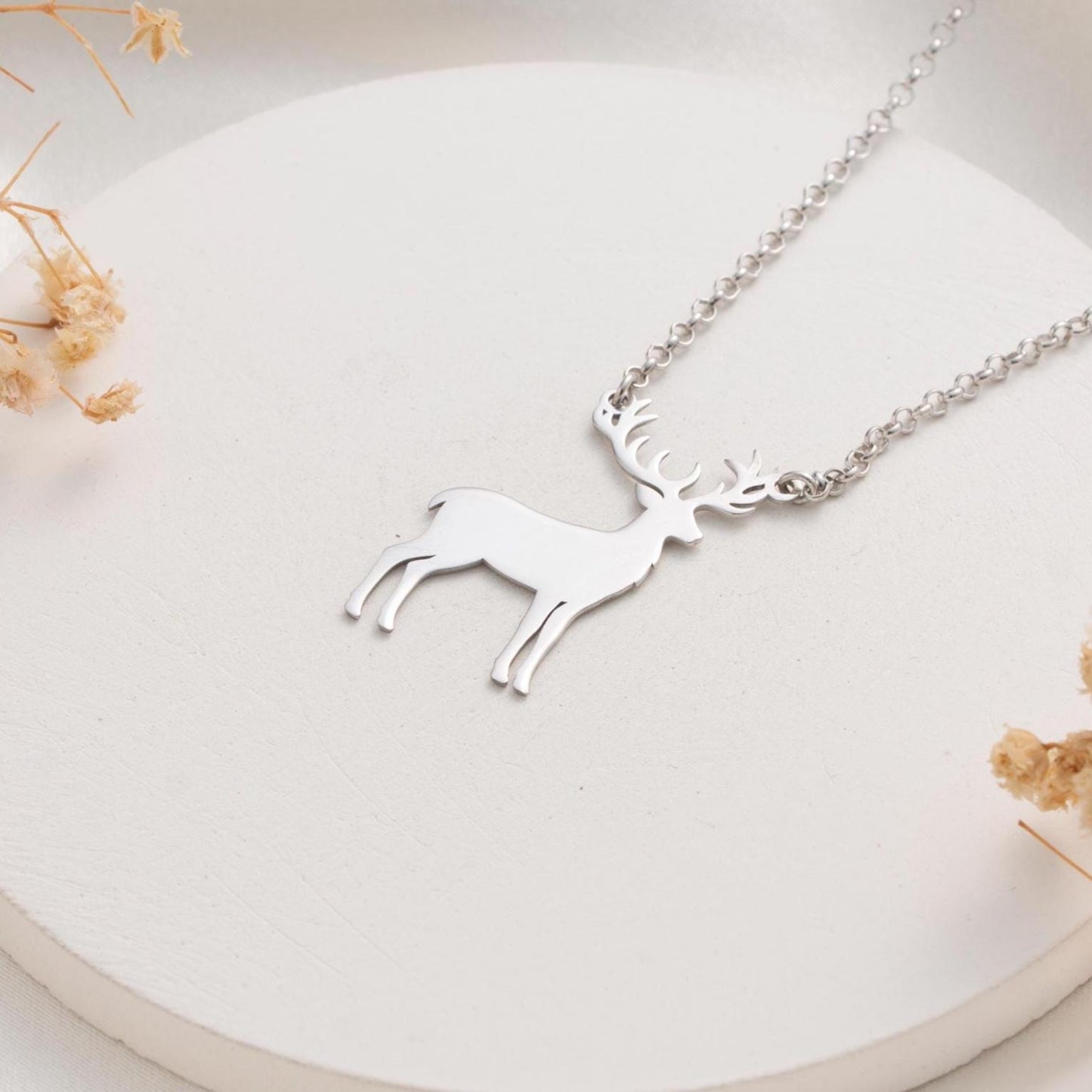 Deer Necklace – Minimalist Silver Pendant for Nature Lovers