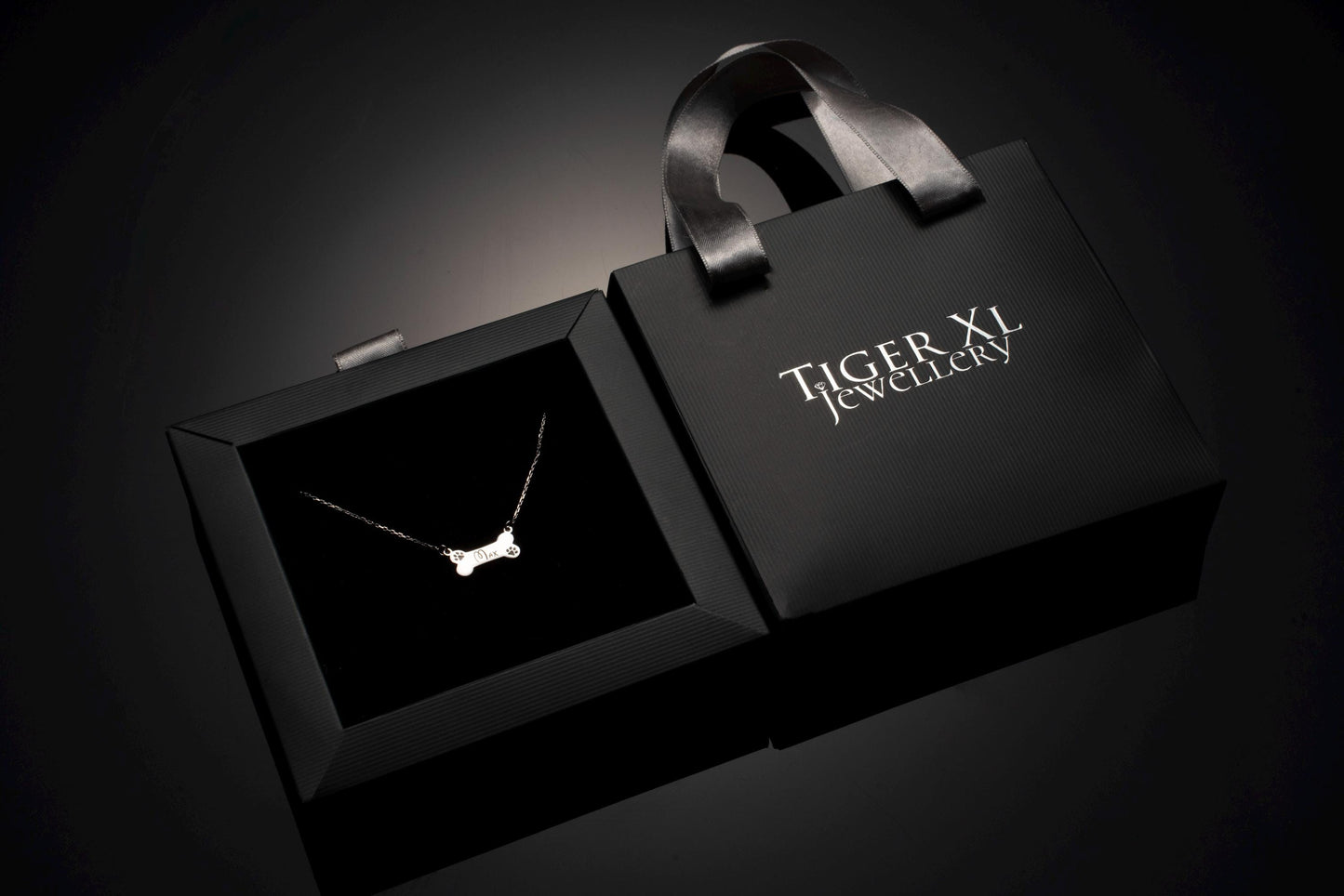 Adorable Pet Name Necklace in Sterling Silver - Perfect Gift for Dog Lovers!