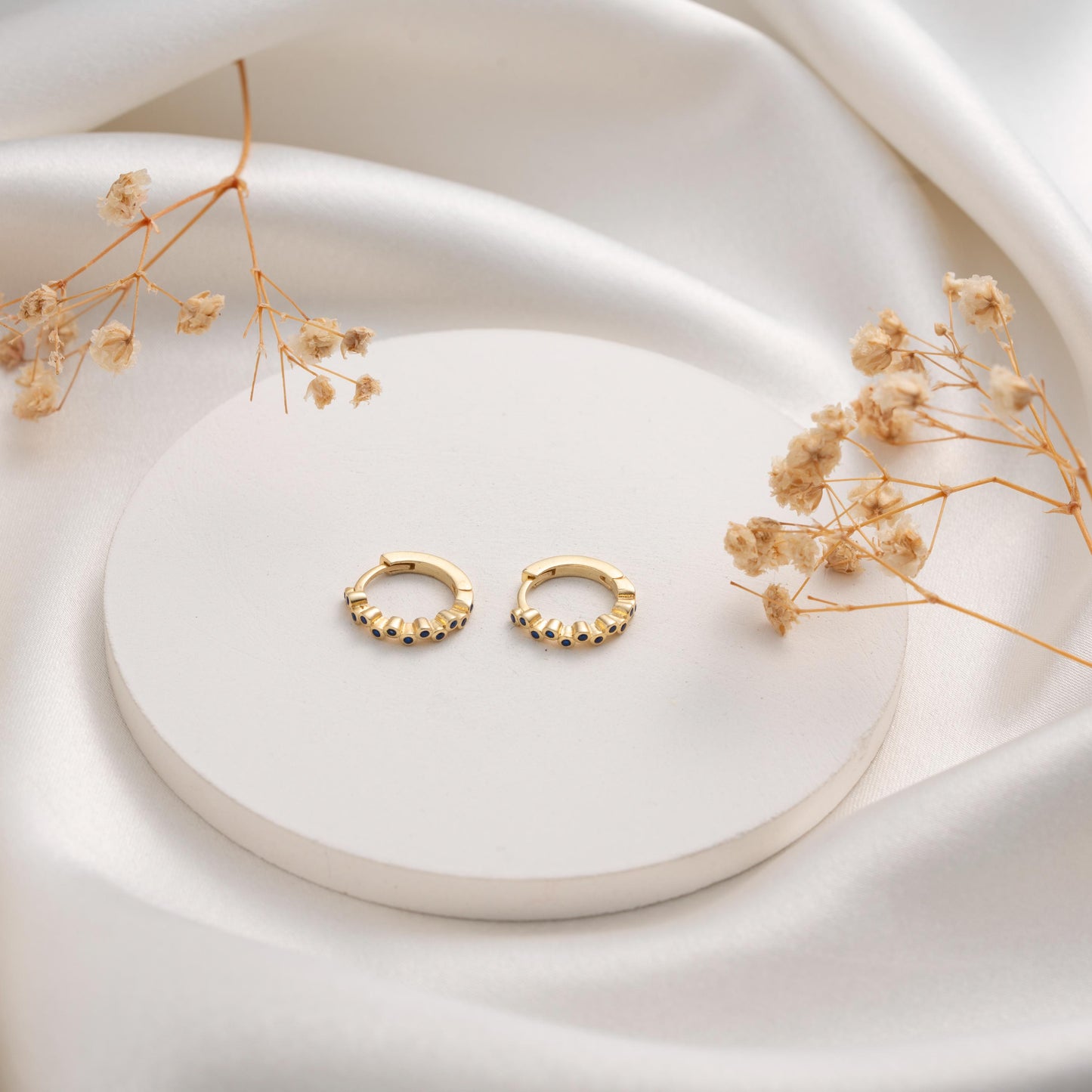 Chic Blue Crystal Drop Earrings: Elegant Gold Studs - Perfect Gift for Her