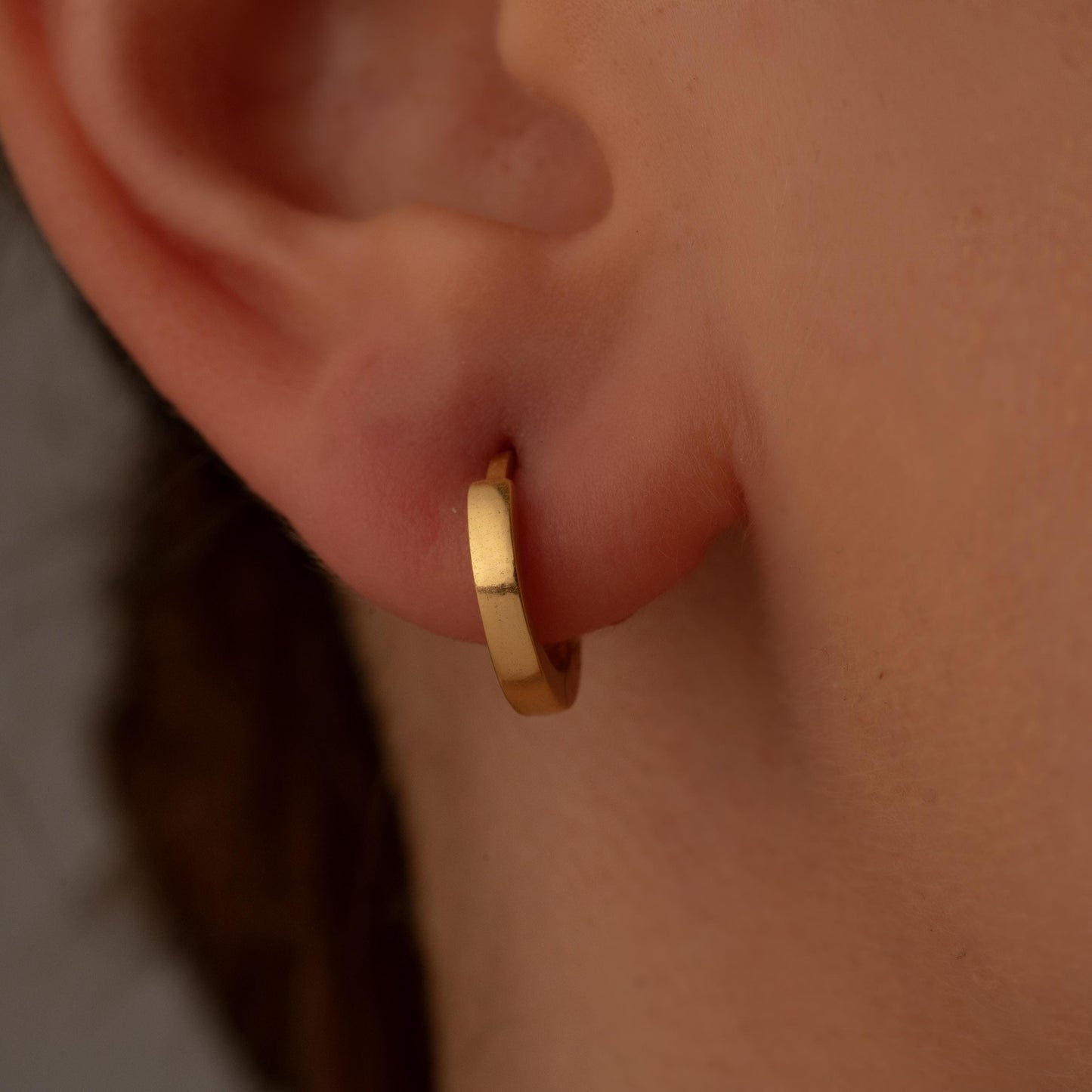 Sophisticated Matte Gold Hoop Earrings: Timeless Elegance