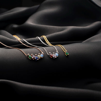 Personalized Birthstone Necklace: A Meaningful Gift for Mom