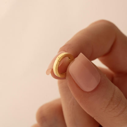 Sophisticated Matte Gold Hoop Earrings: Timeless Elegance