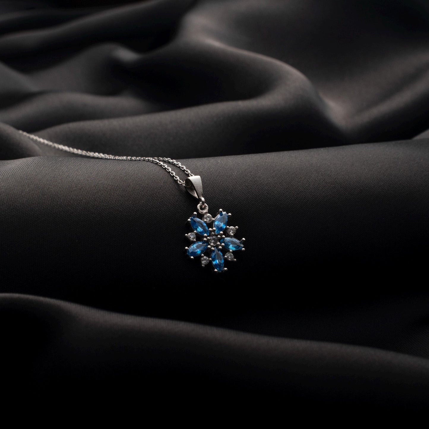 Sparkling Snowflake Necklace - Personalized Winter Jewelry Gift for Her