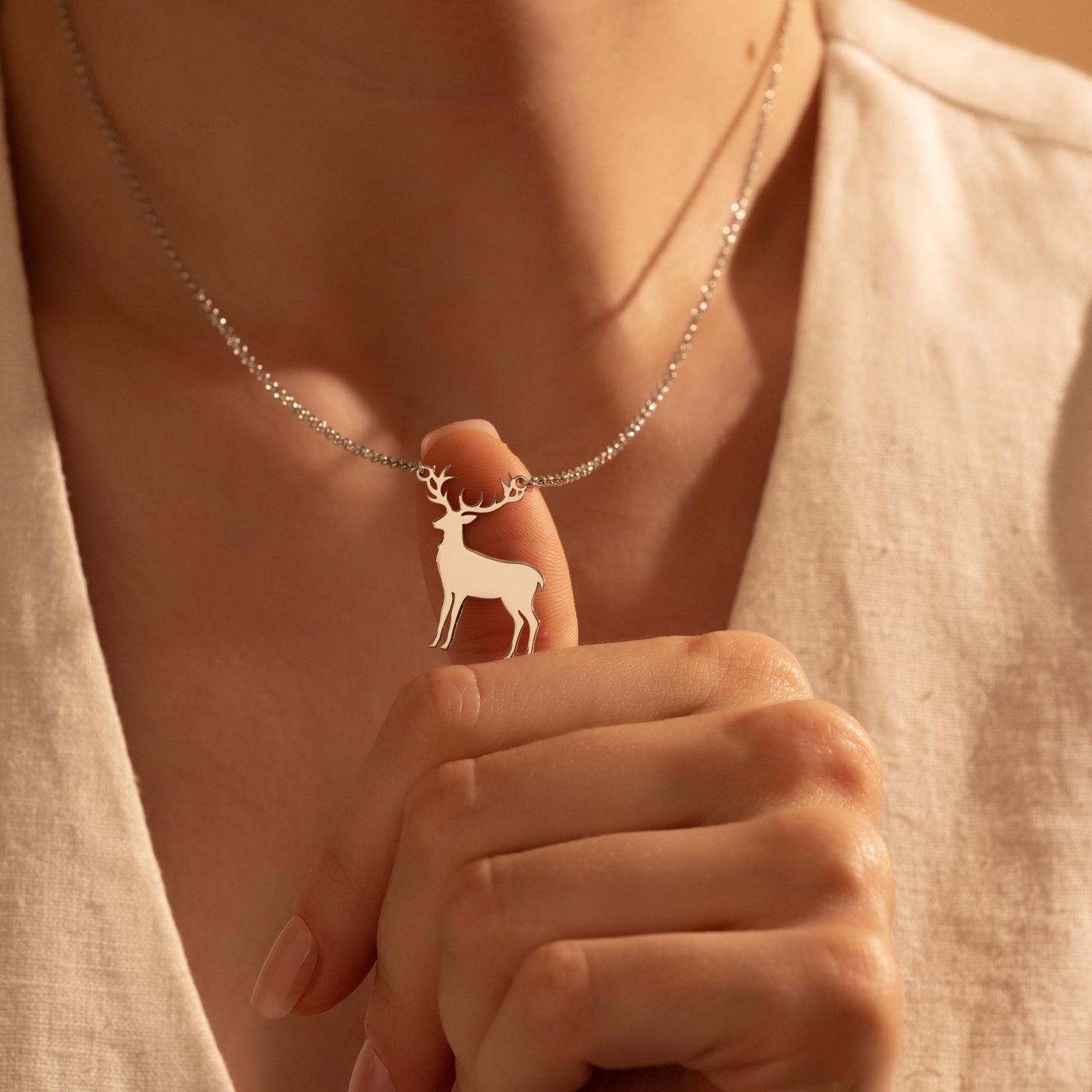 Deer Necklace – Minimalist Silver Pendant for Nature Lovers