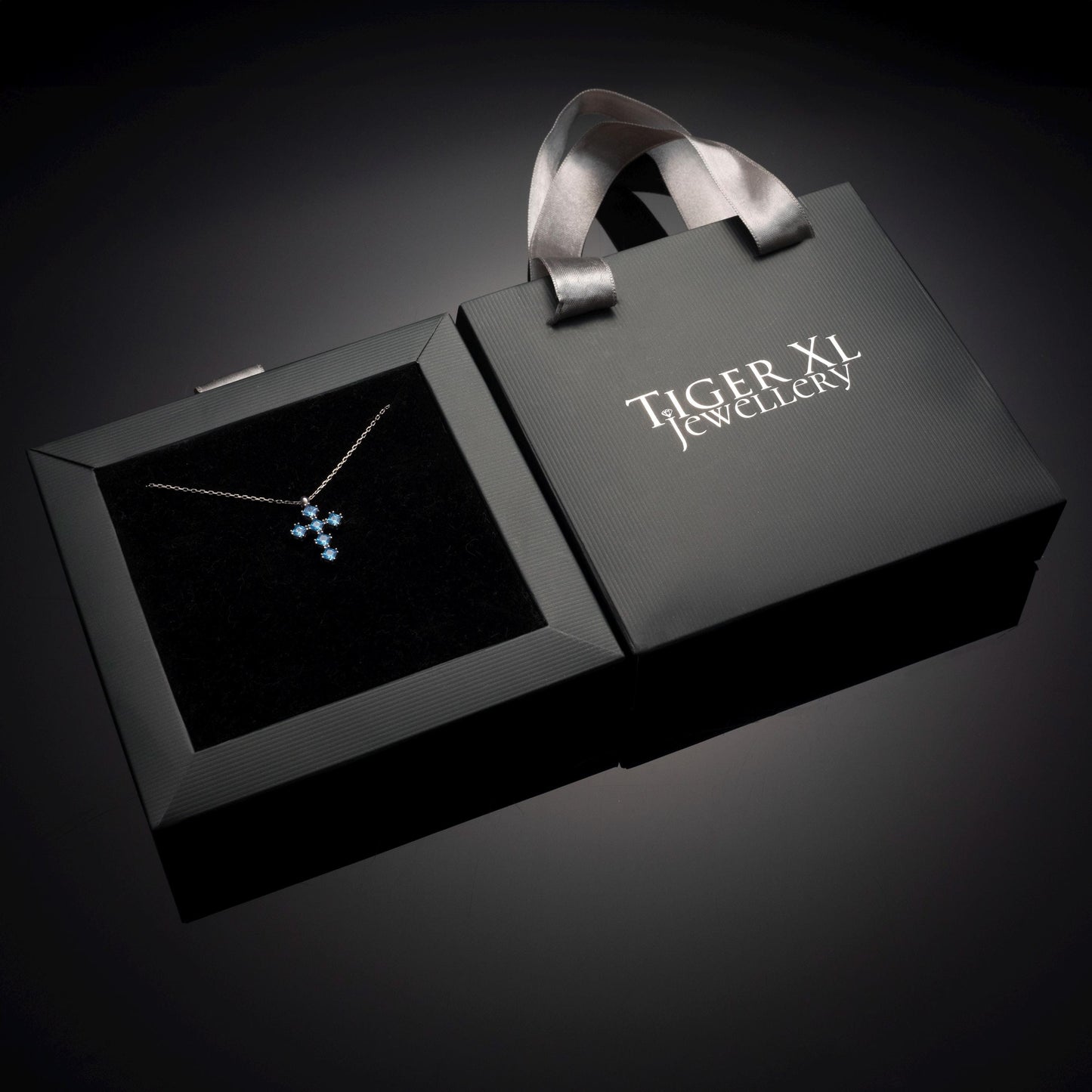 Personalized Birthstone Cross Necklace - A Meaningful Gift for Mom