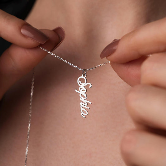 Chic Silver Name Pendant - Vertical Custom Necklace - Thoughtful Gift for Her - Dainty Personalized Jewelry