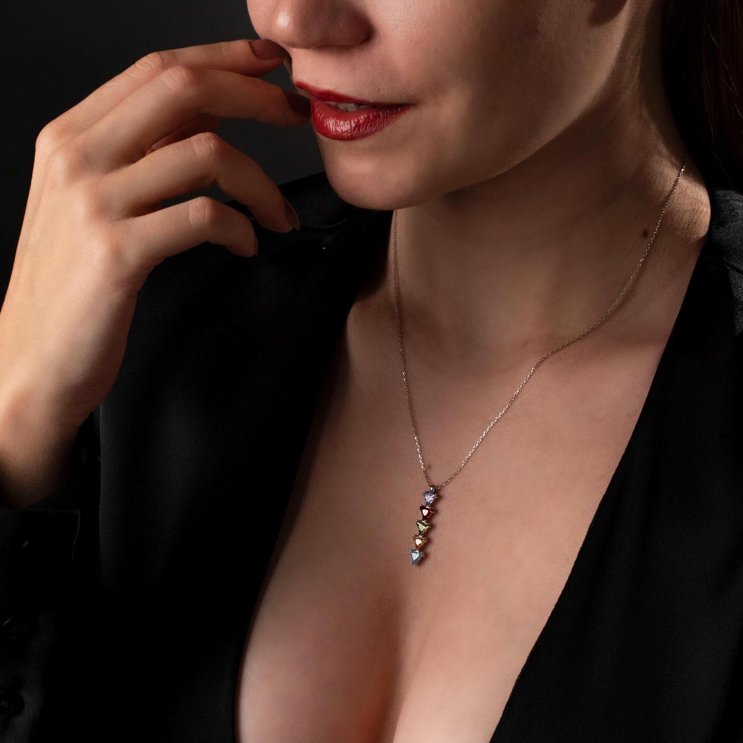 Custom Birthstone Necklace - Family Gemstone Pendant, Personalized Gift, Elegant Jewelry