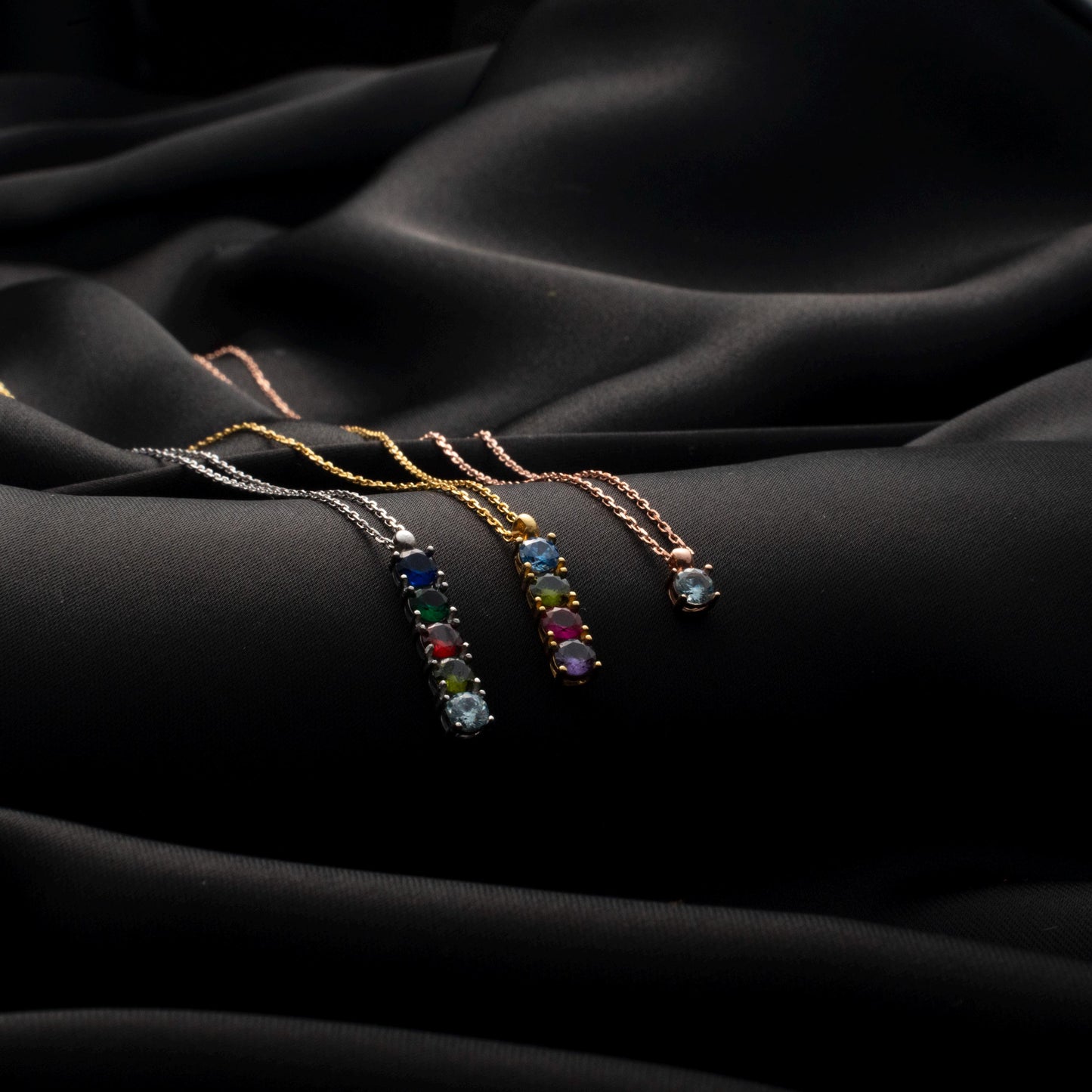 Custom Birthstone Bar Necklace - A Meaningful Gift for Mom