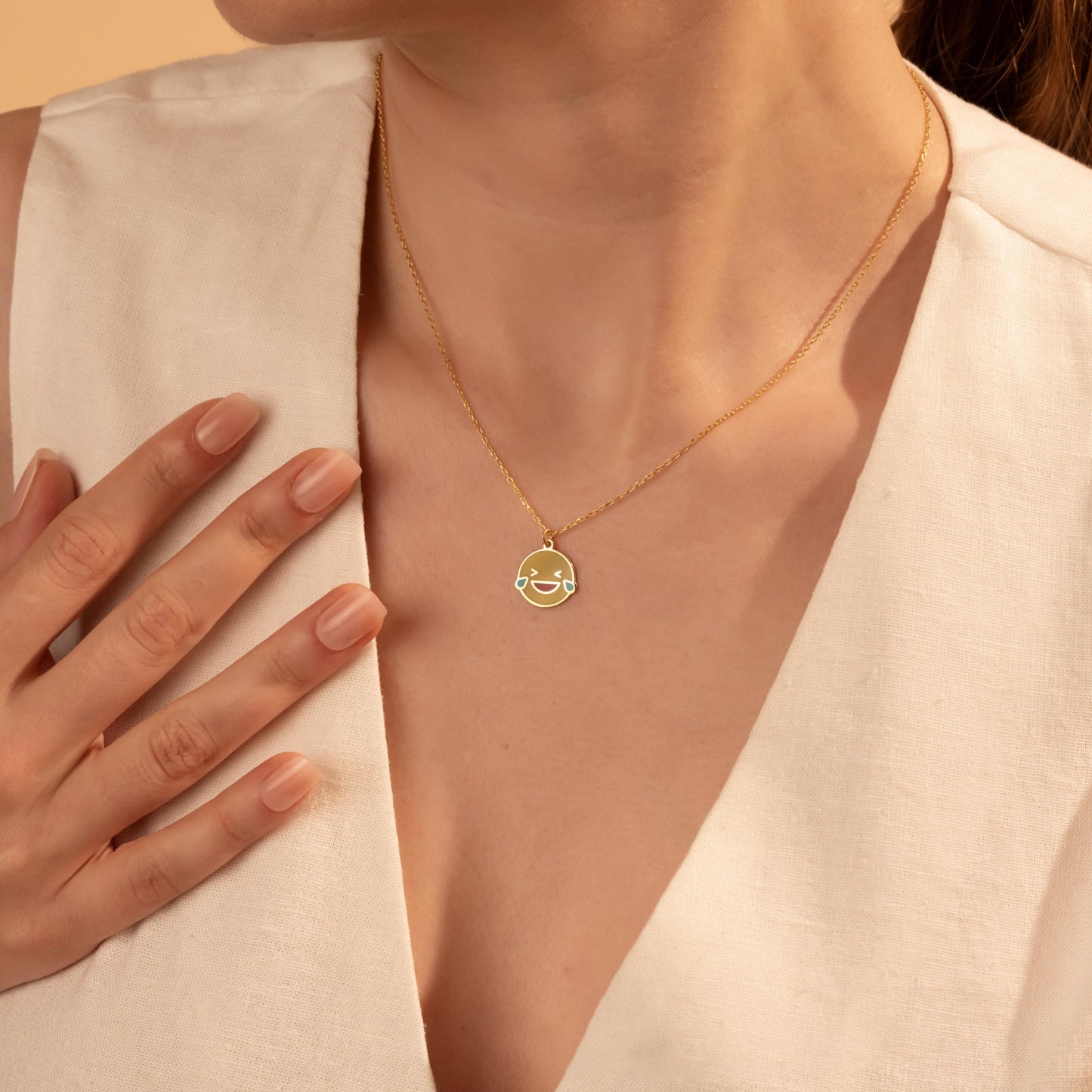 Emoji Pendant Necklace – Custom 18K Gold Charm Gift for Her