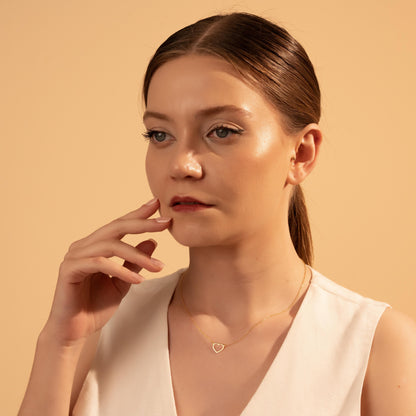 Minimalist Heart Necklace in Gold - Dainty 18K Gold Plated Gift for Her