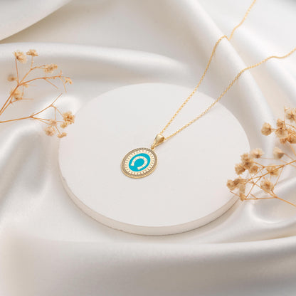 Horseshoe Pendant Necklace – Lucky Charm Jewelry in Gold Plating