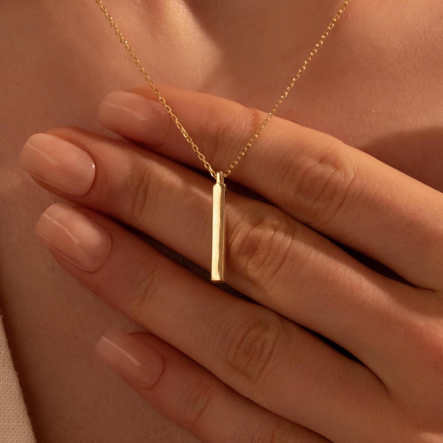 Minimal Vertical Bar Necklace – Custom Engraved Pendant, 18K Gold Plated