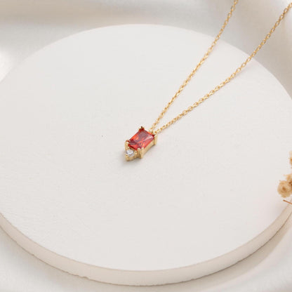 Red Gemstone Pendant – Elegant Gold Birthstone Necklace