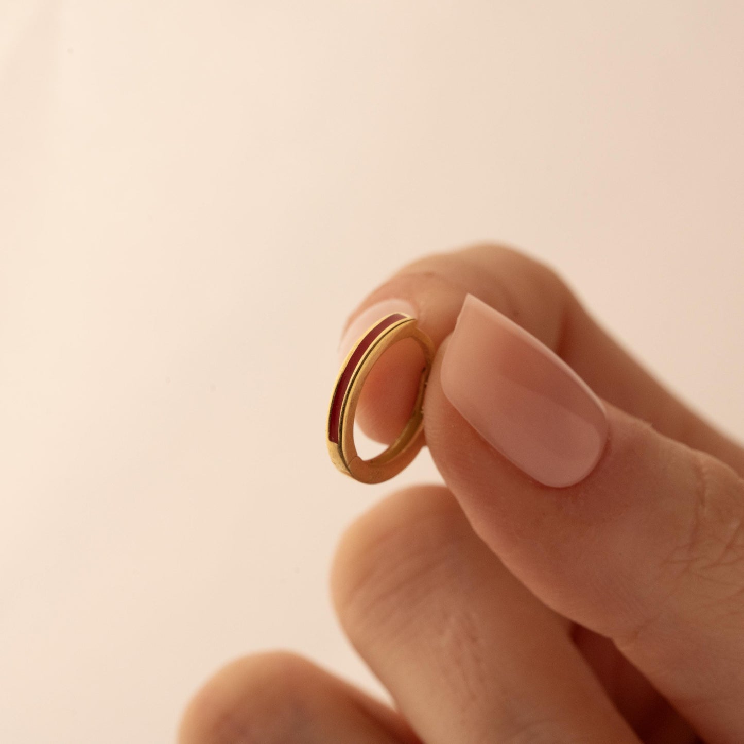 Minimalist Gold Hoop Earrings – Red Stripe Detail – Everyday Unisex Gift