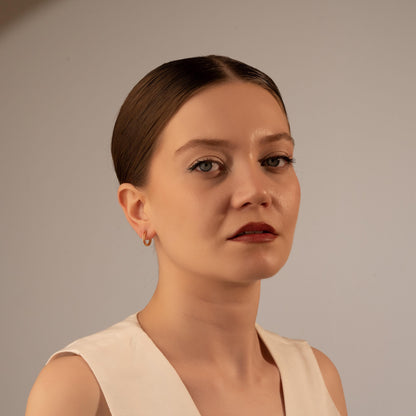 Minimalist Gold Hoop Earrings – Red Stripe Detail – Everyday Unisex Gift