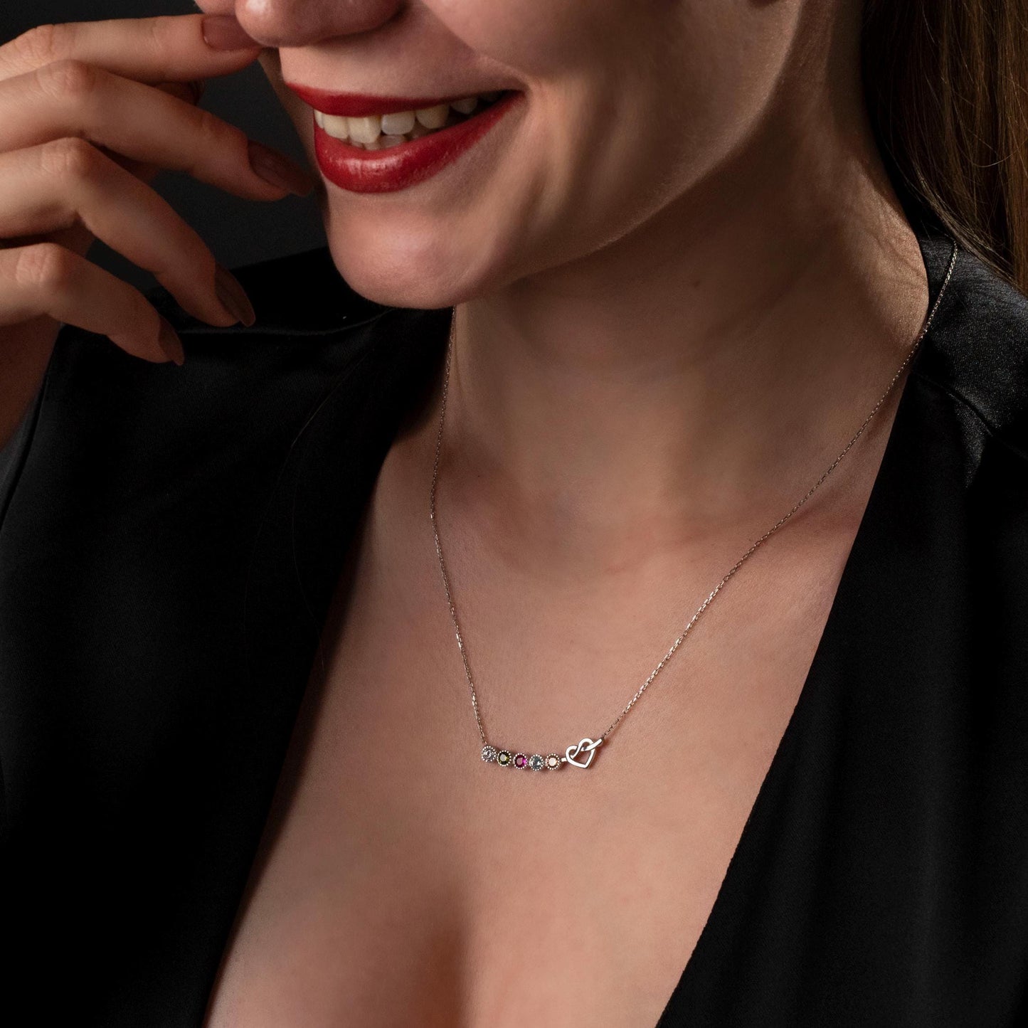 Elegant Birthstone Infinity Necklace for Mom - Customized Family Jewelry in Sterling Silver