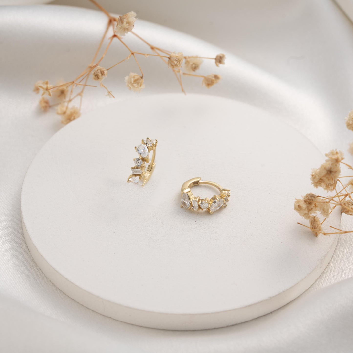 Luxurious Gold Dangle Earrings with Mixed Cut Crystals - Stunning Gift for Her