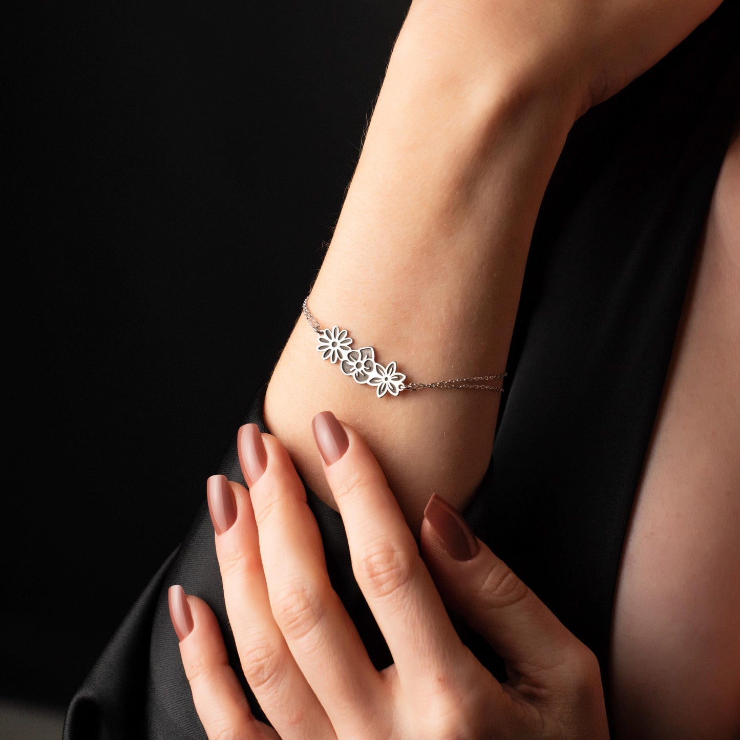 Blossom Birth Flower Bracelet: A Dainty Floral Delight in Silver or Gold