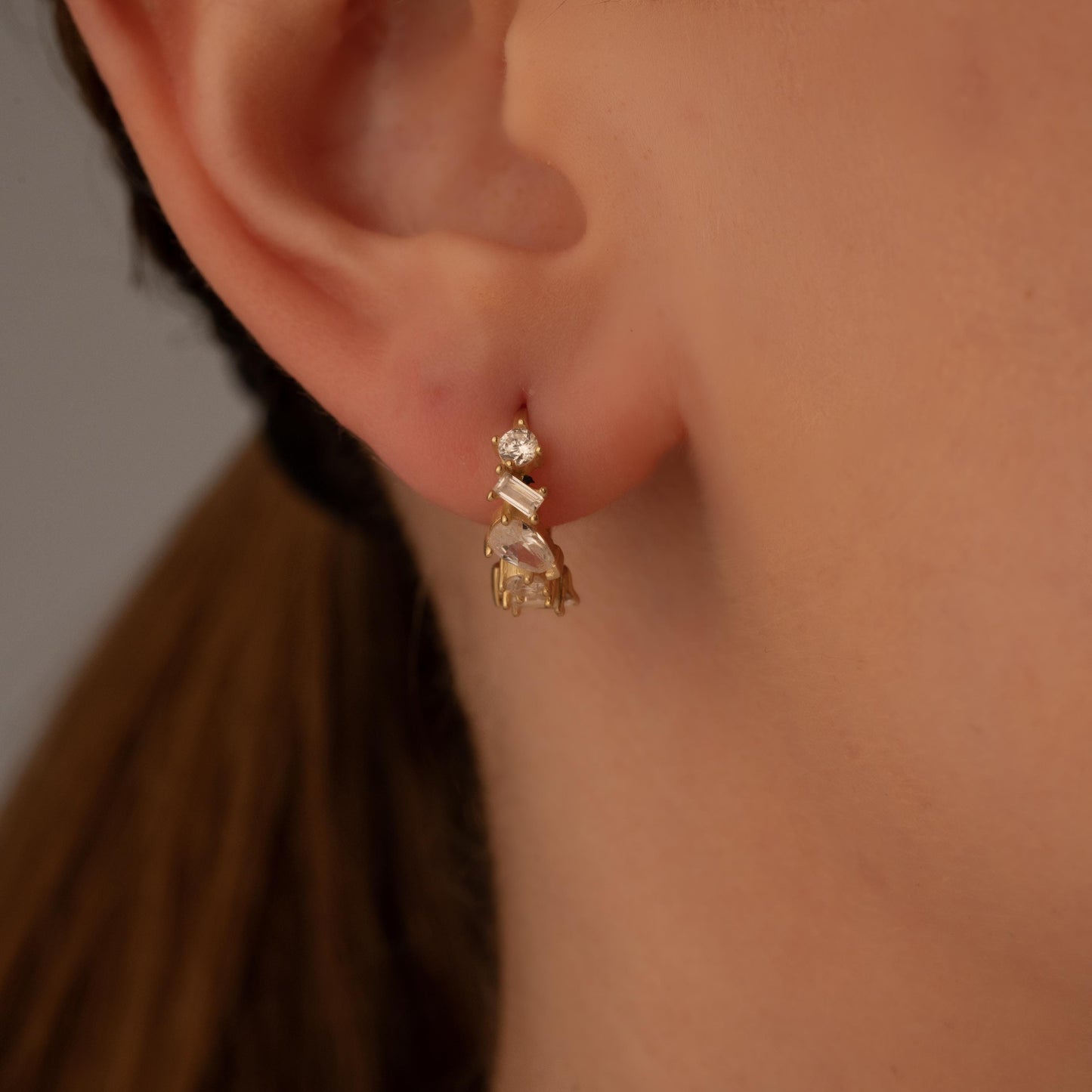 Luxurious Gold Dangle Earrings with Mixed Cut Crystals - Stunning Gift for Her