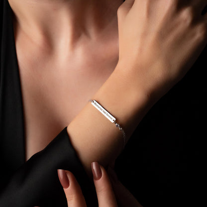 Elegant Personalized Name Bracelet - Perfect Gift for Any Occasion