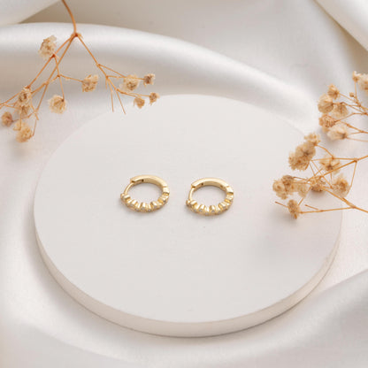 Elegant Crystal Earrings with a Mix of Stone Cuts - Ideal Gift for the Special Woman