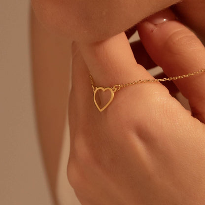 Minimalist Heart Necklace in Gold - Dainty 18K Gold Plated Gift for Her