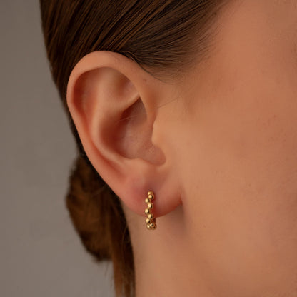 Handmade Beaded Hoop Earrings: A Delicate Touch of Elegance