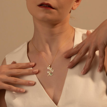 Flower Necklace – Dainty Floral Pendant Gift for Women