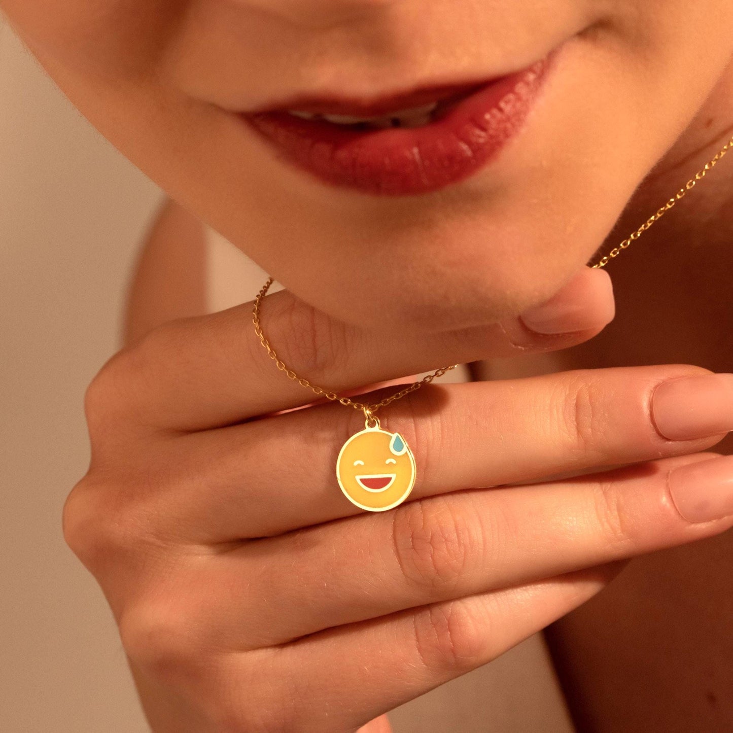 Personalized Emoji Necklace in Luxurious 18K Gold - Unique Gift for Her