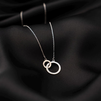 Interlocking Circles Necklace, Personalized Engraved Jewelry, Sterling Silver Pendant, Meaningful Gift for Her