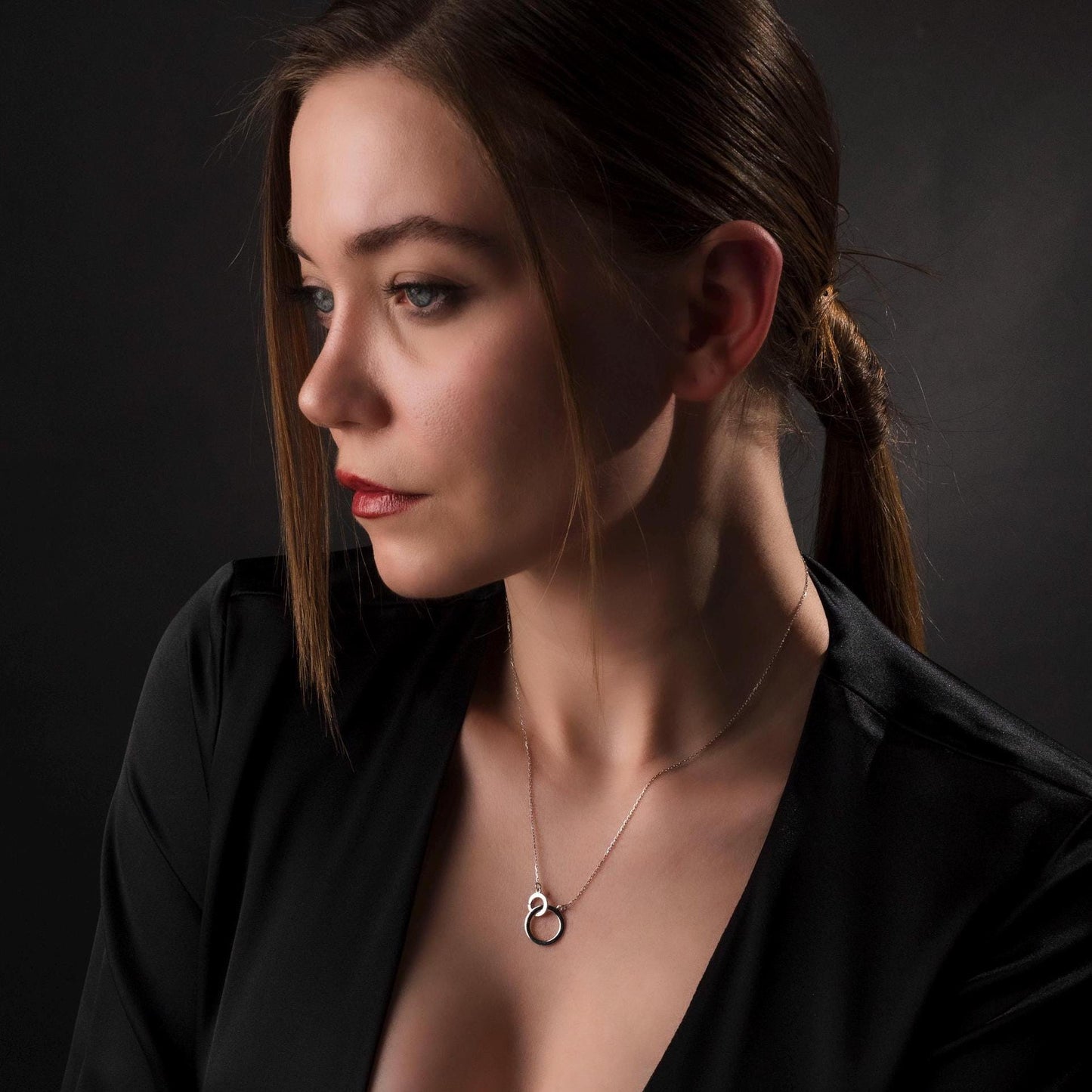 Interlocking Circles Necklace, Personalized Engraved Jewelry, Sterling Silver Pendant, Meaningful Gift for Her