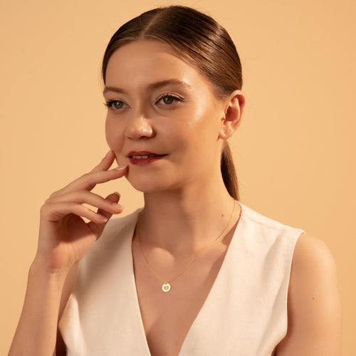 Flower Charm Necklace - Minimalist Floral Jewelry, Elegant Gift for Her