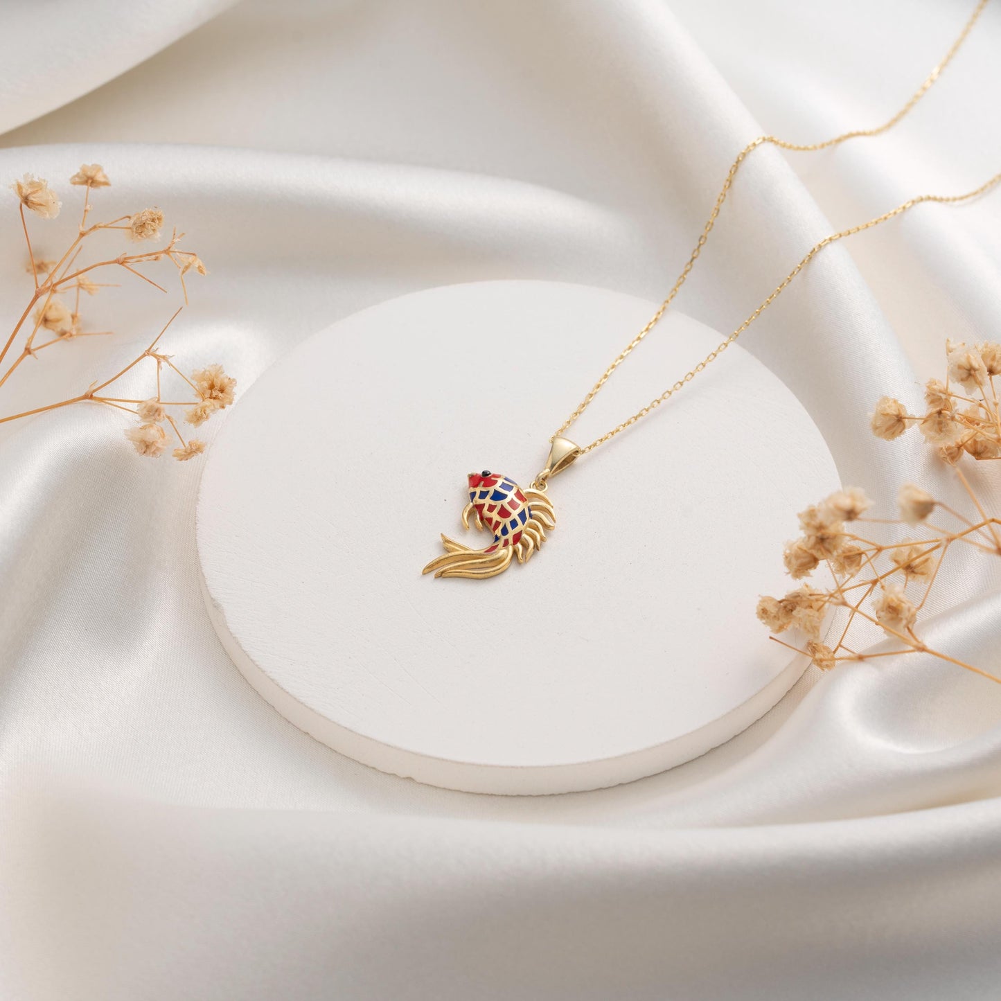 Vibrant Fish Pendant Necklace - Elegant 18K Gold Plated Enamel Charm for Her
