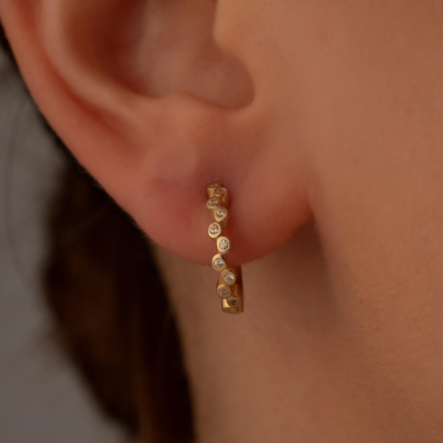 Elegant Crystal Earrings with a Mix of Stone Cuts - Ideal Gift for the Special Woman