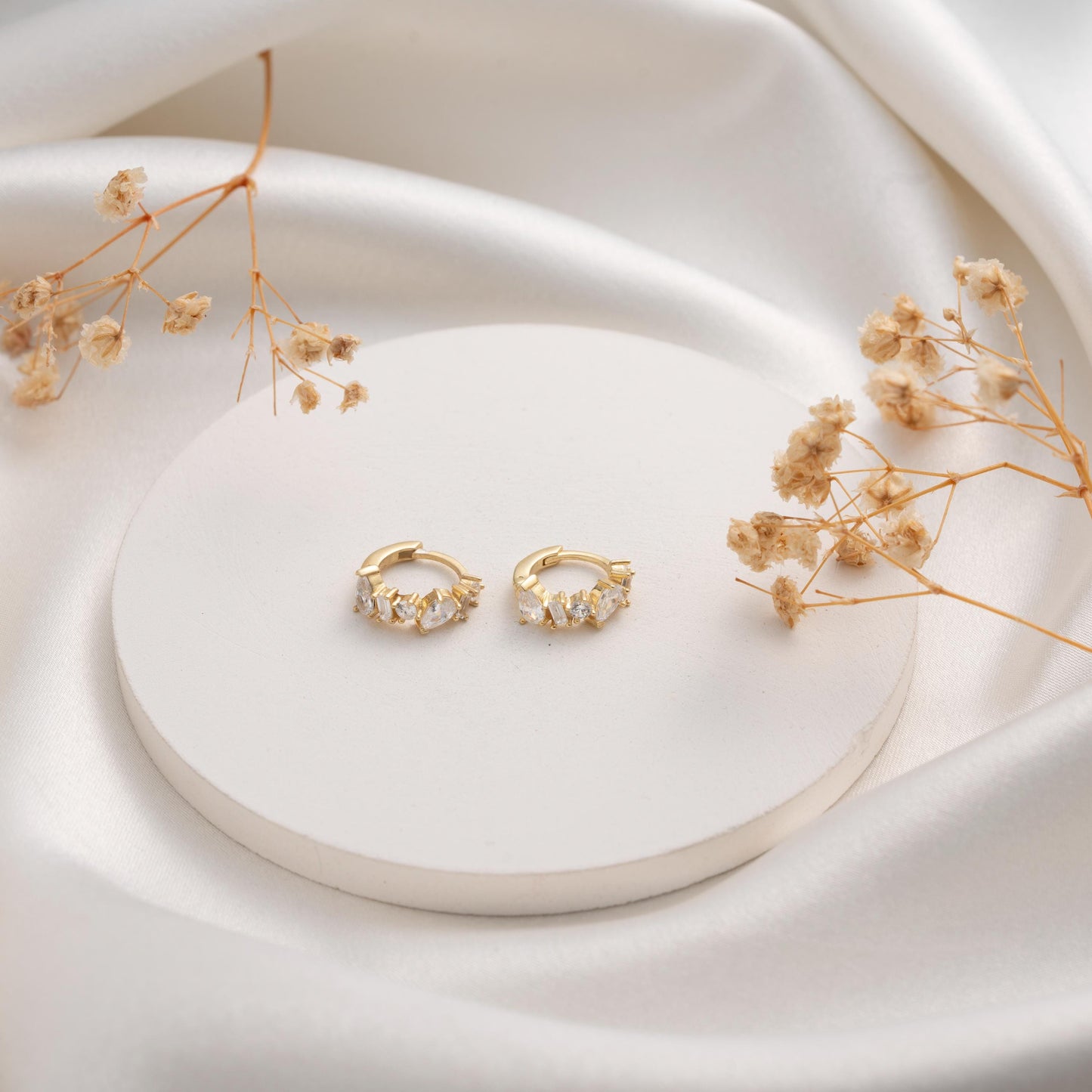 Luxurious Gold Dangle Earrings with Mixed Cut Crystals - Stunning Gift for Her