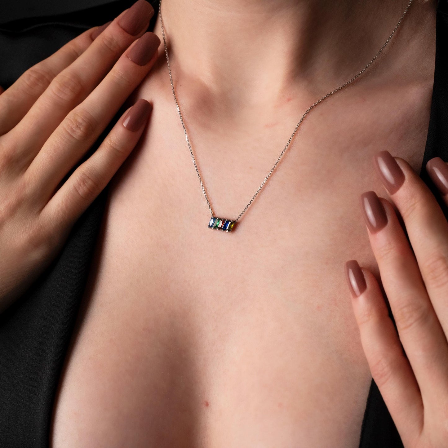 Personalized Birthstone Necklace for Mom - Customize Your Family's Love