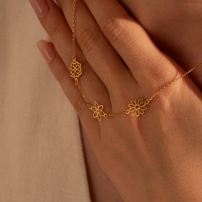 Three Flower Charm Necklace – Dainty Gold Floral Jewelry Gift for Her