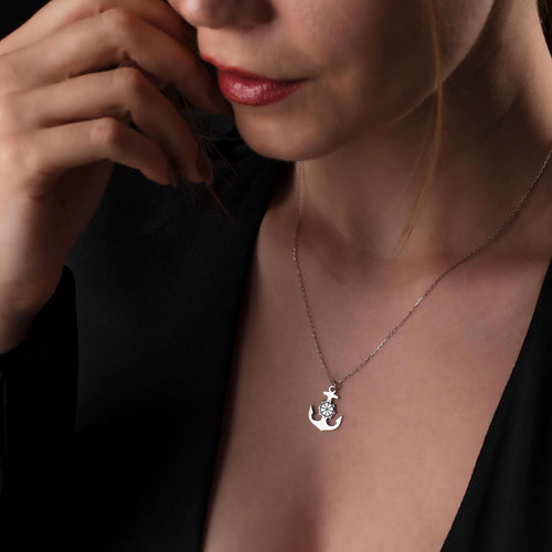 Seafaring Style: Nautical Anchor and Wheel Pendant for Sea Enthusiasts