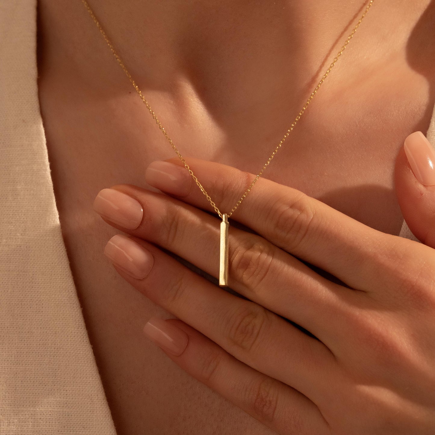 Minimal Vertical Bar Necklace – Custom Engraved Pendant, 18K Gold Plated