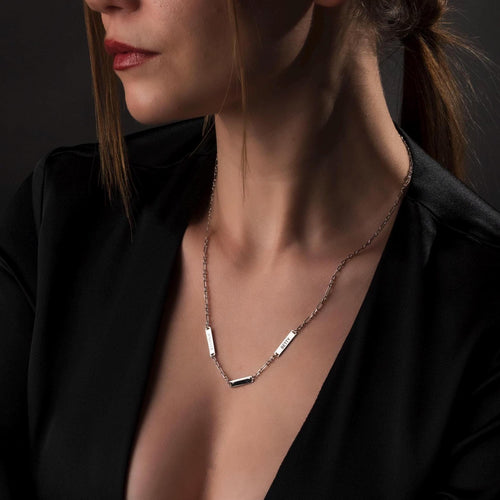 Timeless Gift for Mom: Personalized Name Necklace in 925 Silver