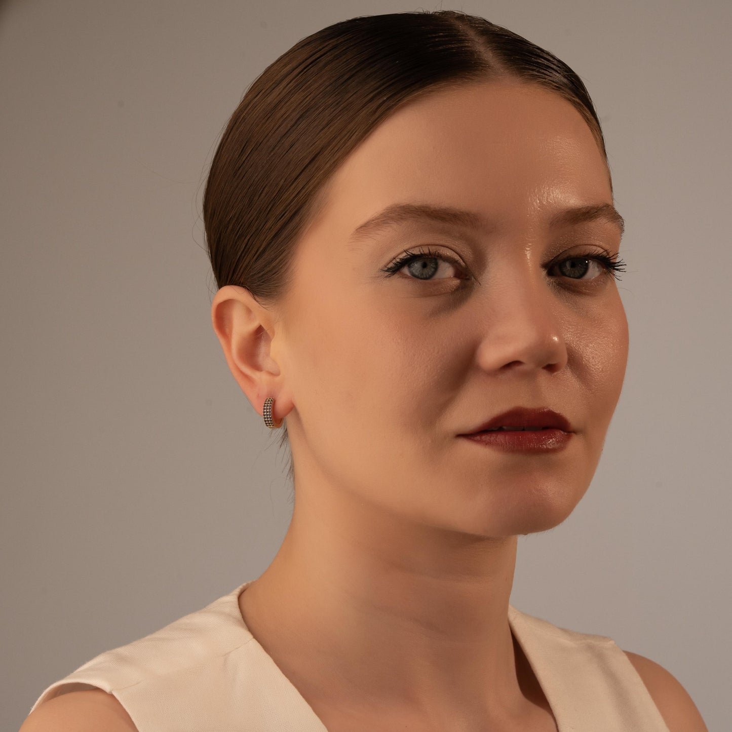 Edgy Chic Huggie Earrings - Crystal Black Hoops for Stylish Women