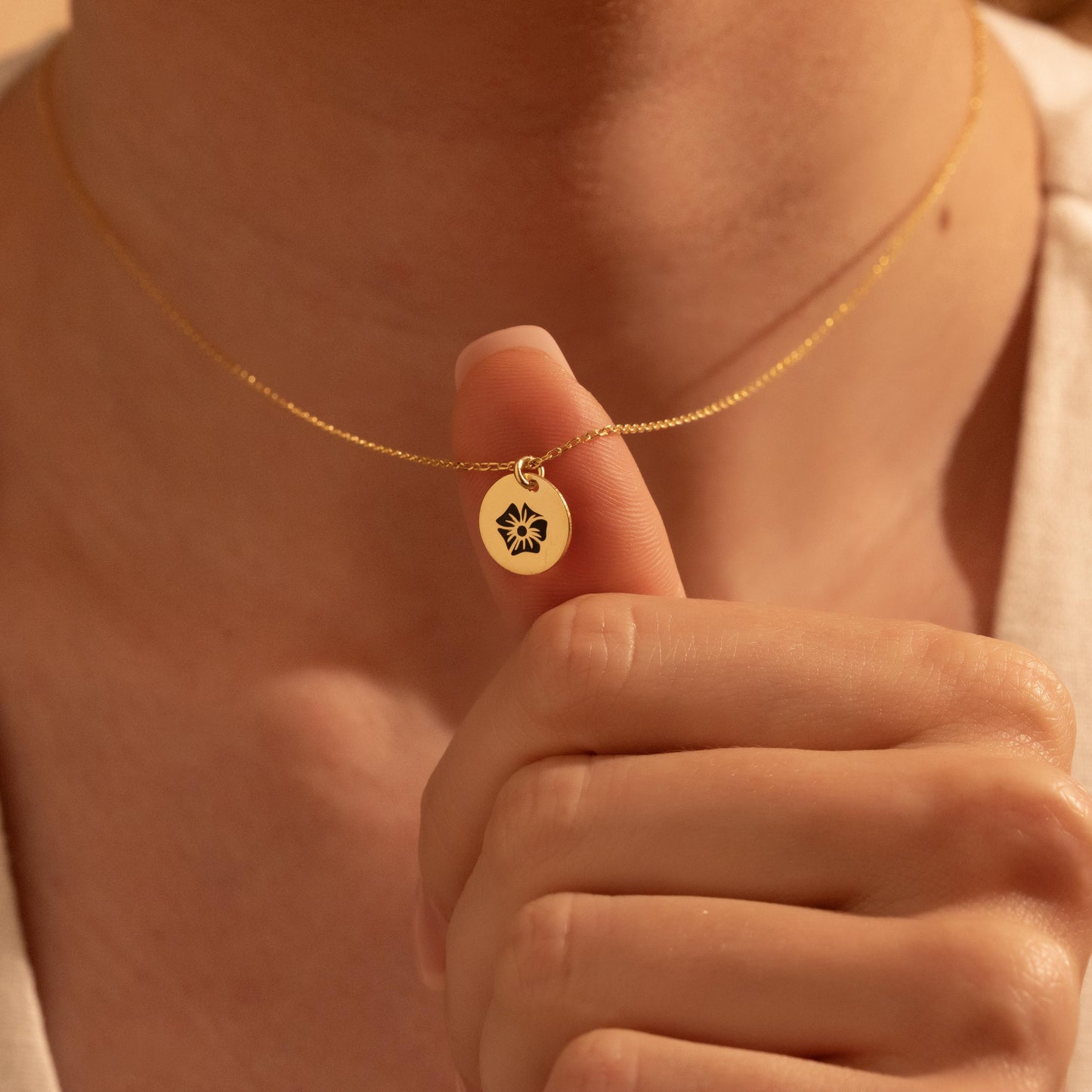 Flower Charm Necklace - Minimalist Floral Jewelry, Elegant Gift for Her