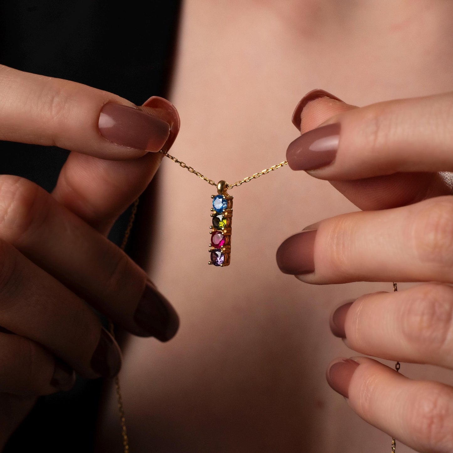 Custom Birthstone Bar Necklace - A Meaningful Gift for Mom