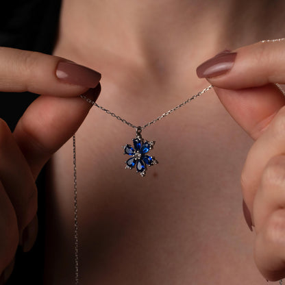 Custom Birthstone Snowflake Necklace - Personalized Winter Charm for Her