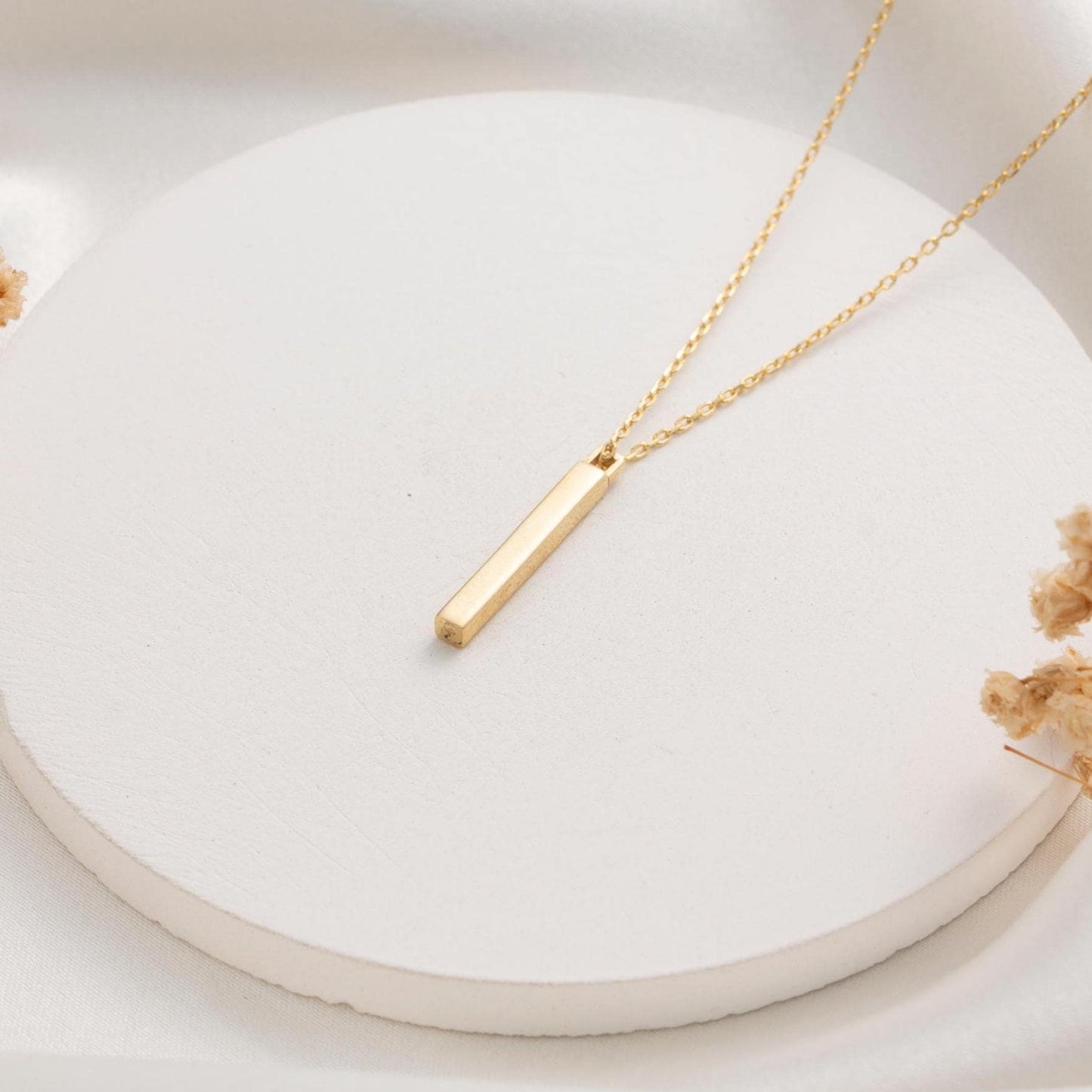 Minimal Vertical Bar Necklace – Custom Engraved Pendant, 18K Gold Plated